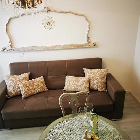 Apartmán Harmony Cavalcaselle Exteriér fotografie