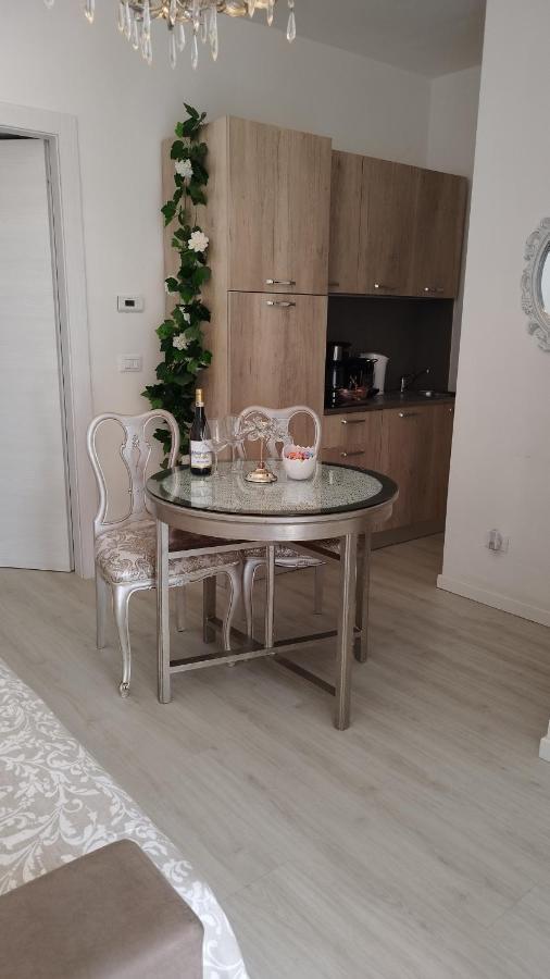Apartmán Harmony Cavalcaselle Exteriér fotografie